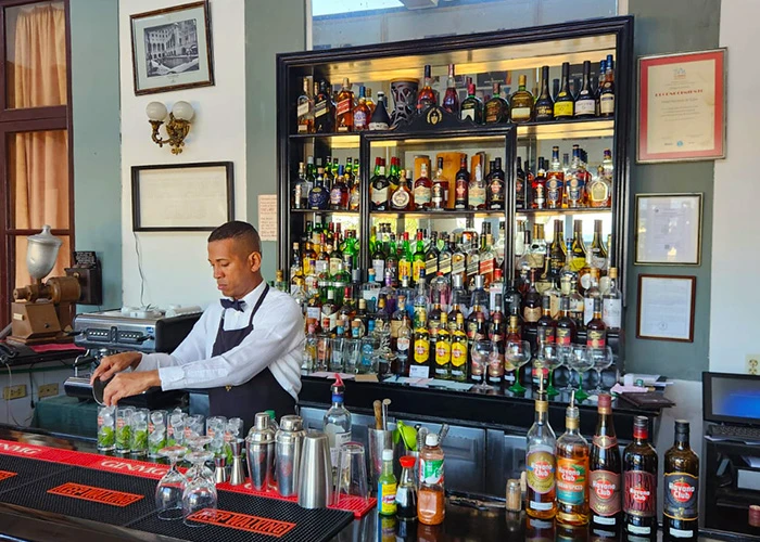 Hotel National Bar