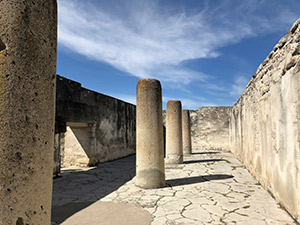 Mitla columns