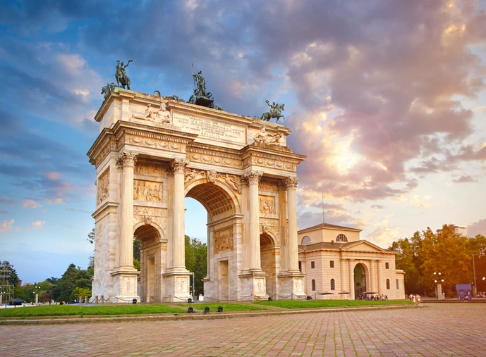 Peace arch in Milan
